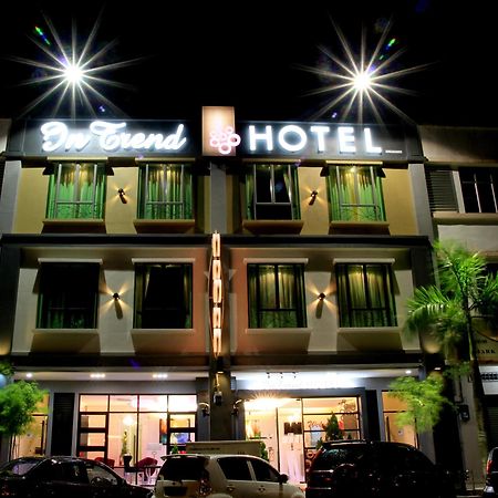 In Trend Hotel Chukai Exterior photo